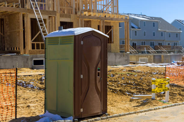 Best Portable toilet rental cost  in Collinwood, TN